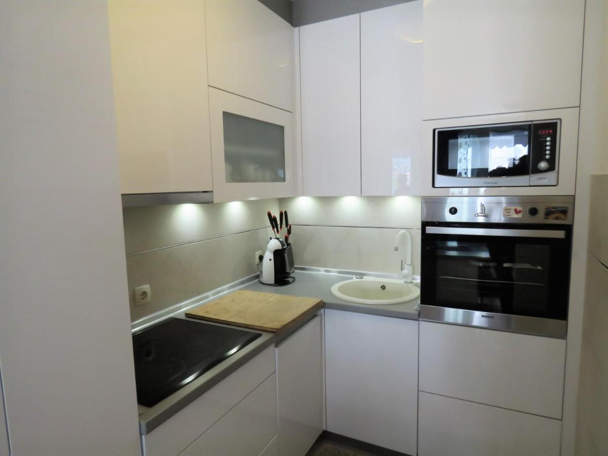 Luxury Family Apartment 오미스 외부 사진