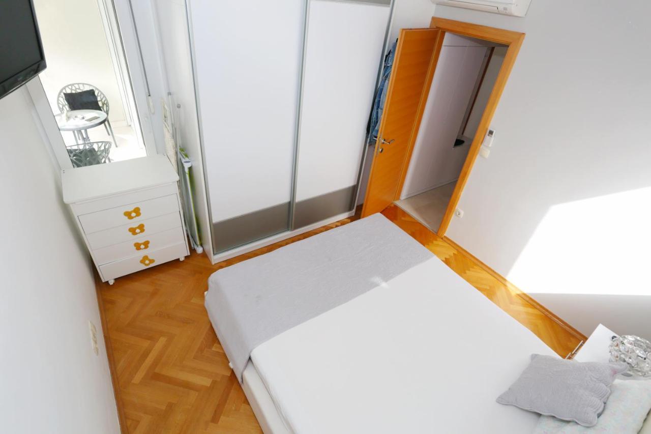 Luxury Family Apartment 오미스 외부 사진
